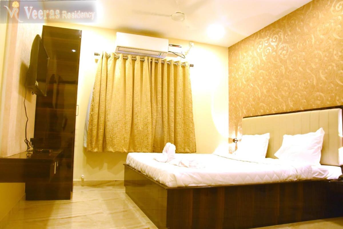 Veeras Residency Hotel Pondicherry Ngoại thất bức ảnh