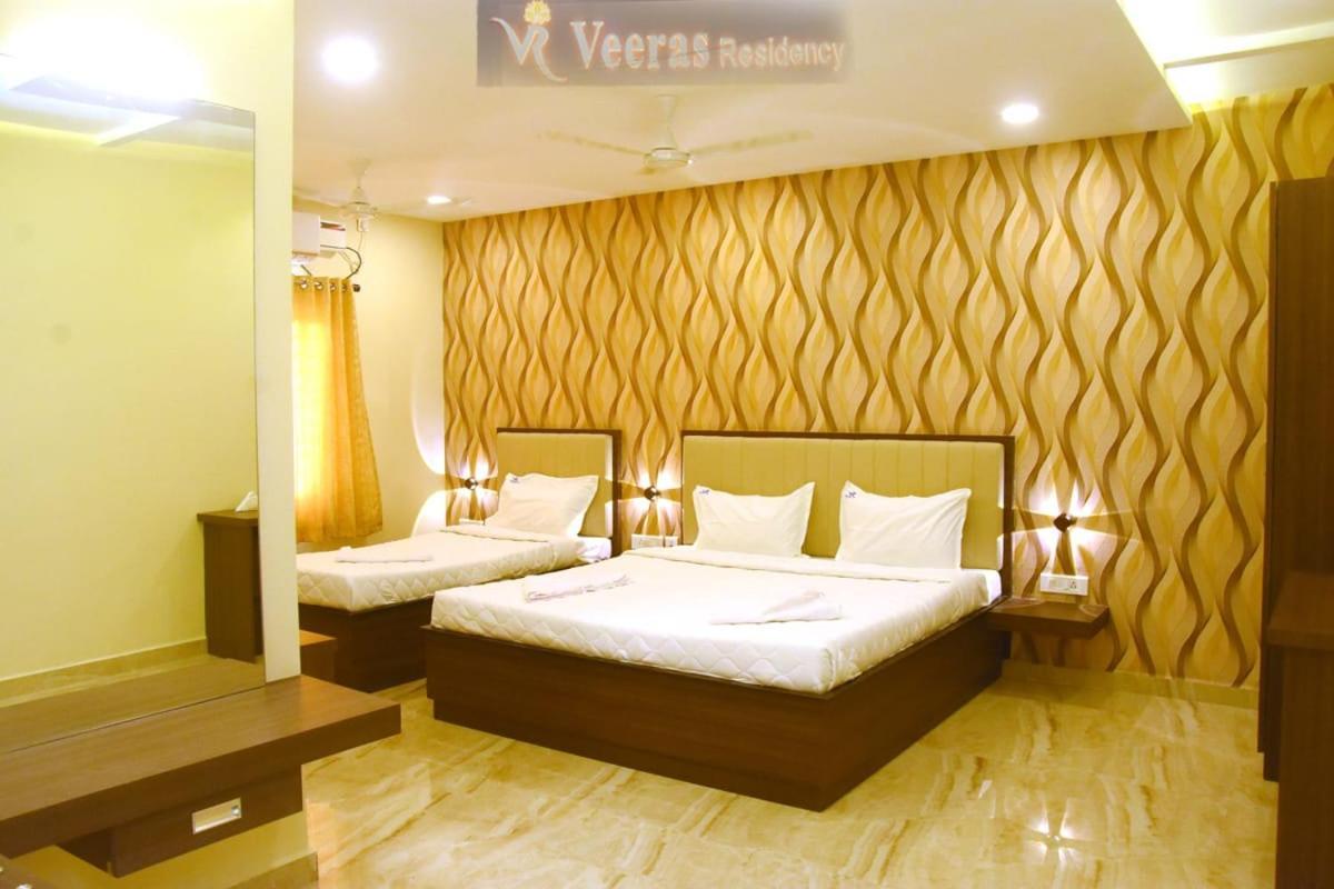 Veeras Residency Hotel Pondicherry Ngoại thất bức ảnh